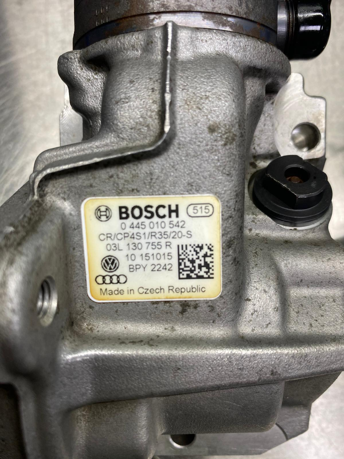 03L130755R , 0445010542 REVİZYONLU Mazot Pompası ( Yüksek Basınç Pompası ) 2.0 Tdi 03L130755R 03L130755J Transporter T6-T 7